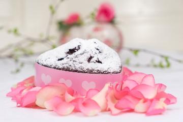 cake, Hearts, Hybrid Tea, Mothers Day, petals