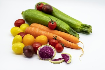 AY Etiket, carrot, Cucurbita pepo con. giromontiina, Solanum lycopersicum, Turnip, white background